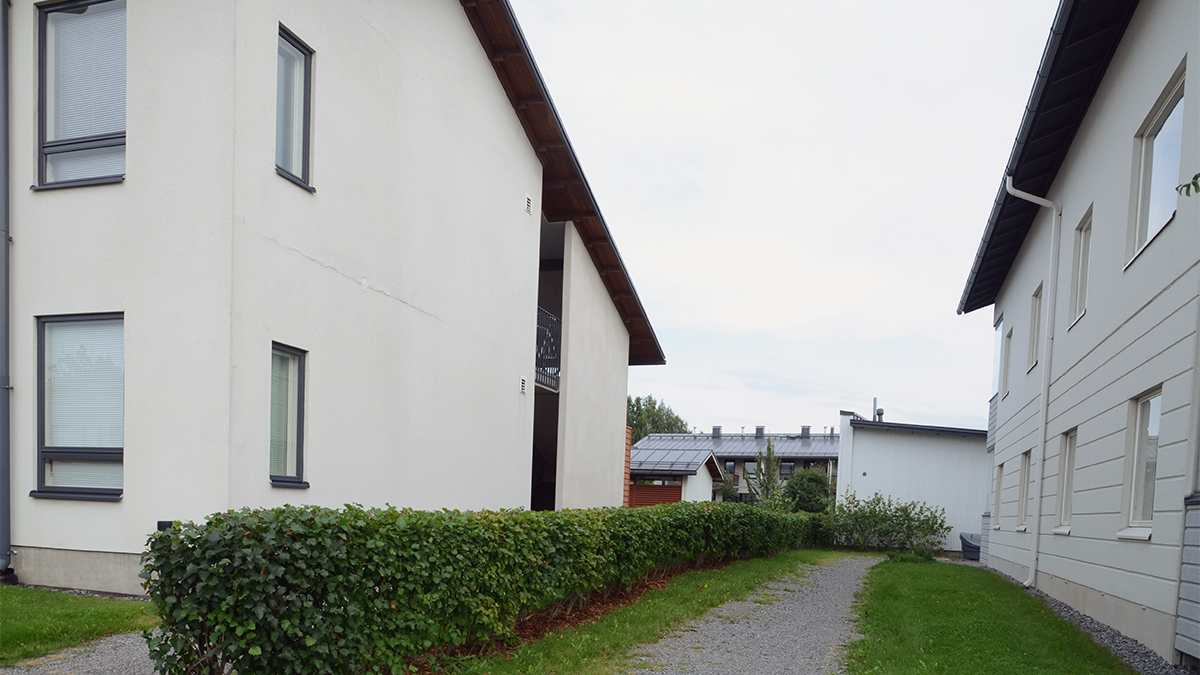 Katu Muotialan asuinalueella Tampreella.