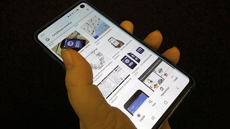 Kuva mobiilisovelluksista kännykässä